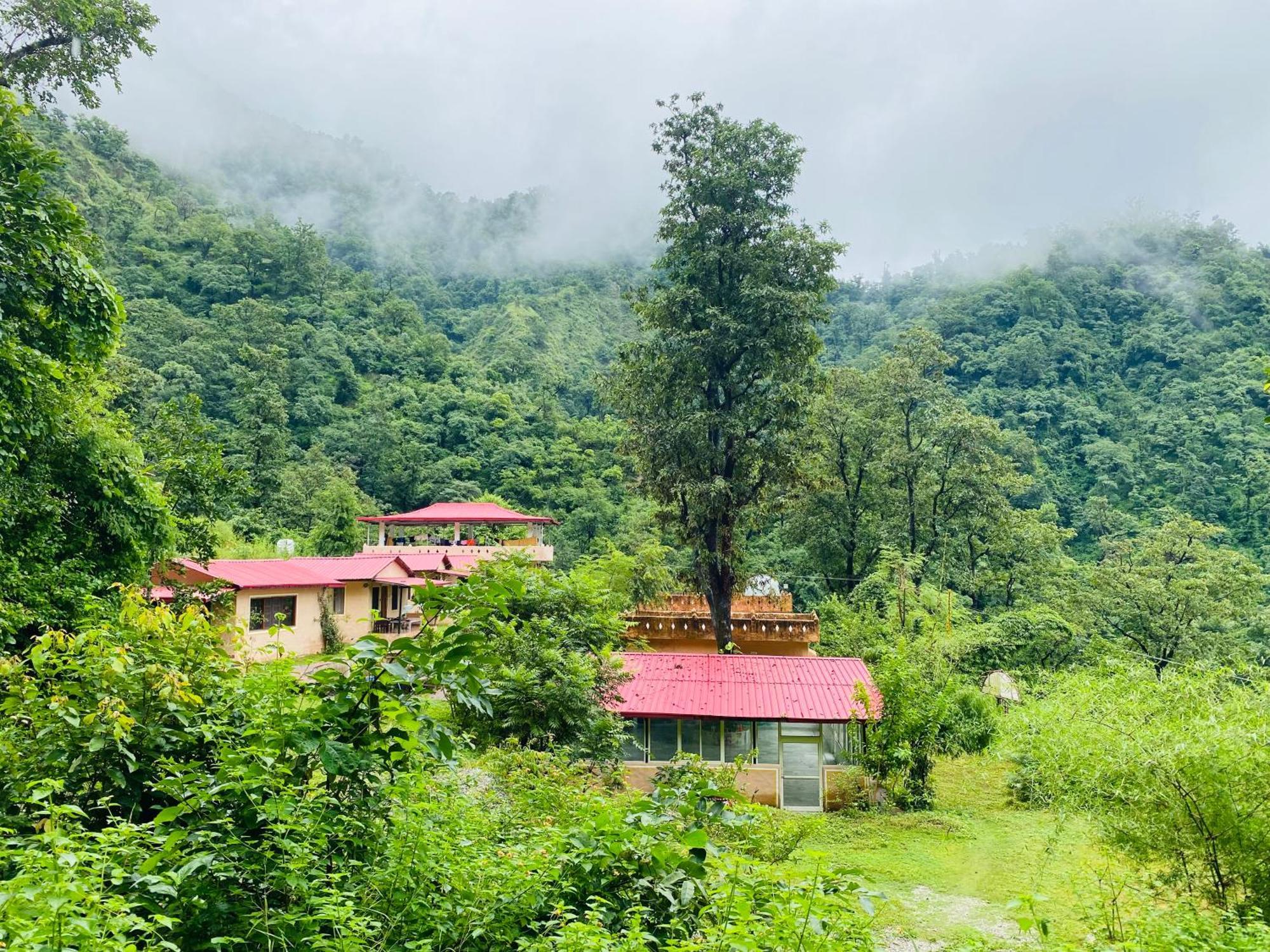 Shiv Shakti Yogpeeth Cottages Rishīkesh المظهر الخارجي الصورة
